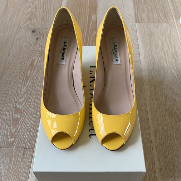 L. K. Bennett Estela Wedges - Picture 4 of 15